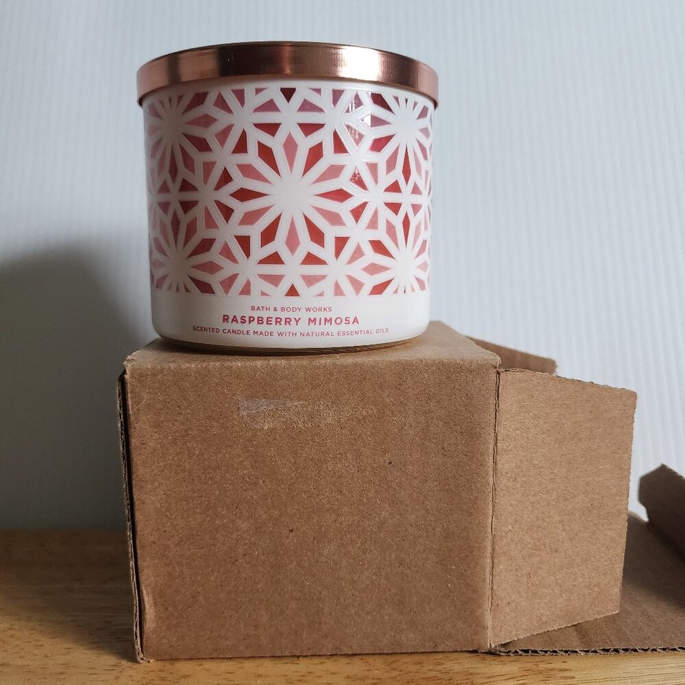 🥂 NWT Bath and Body Works, 3-Wick Candle, Raspberry Mimosa 🥂